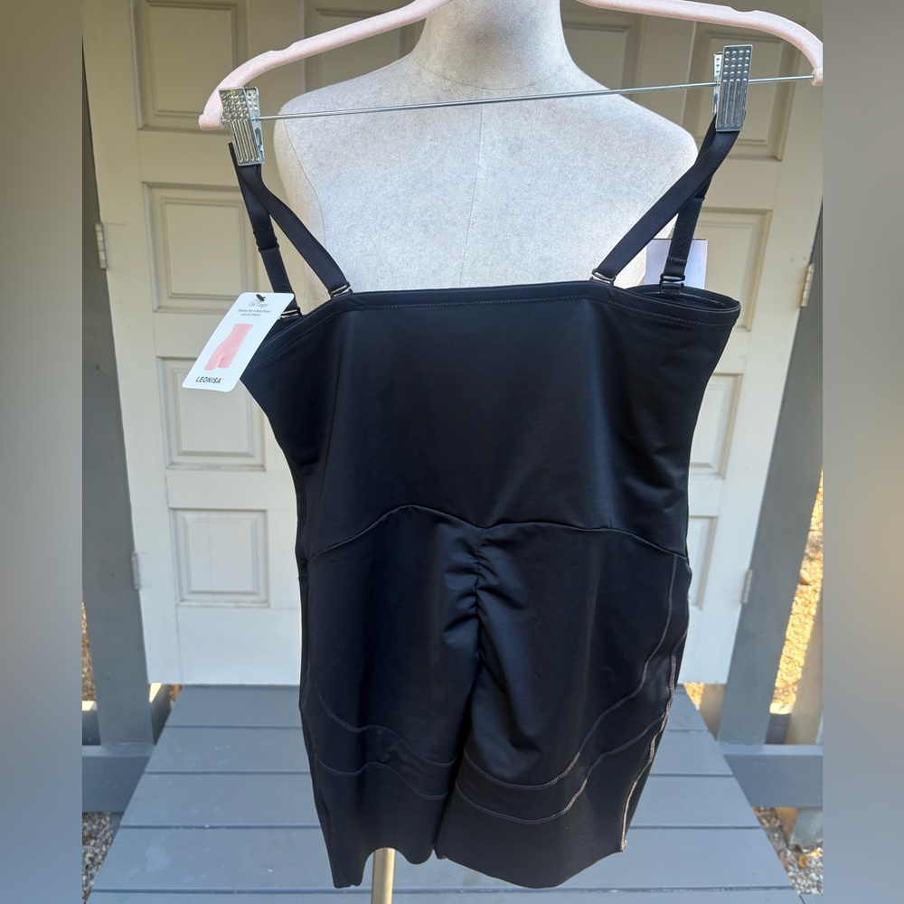 Leonisa Strapless Sculpting Step-in Body Shaper with Short Bottom